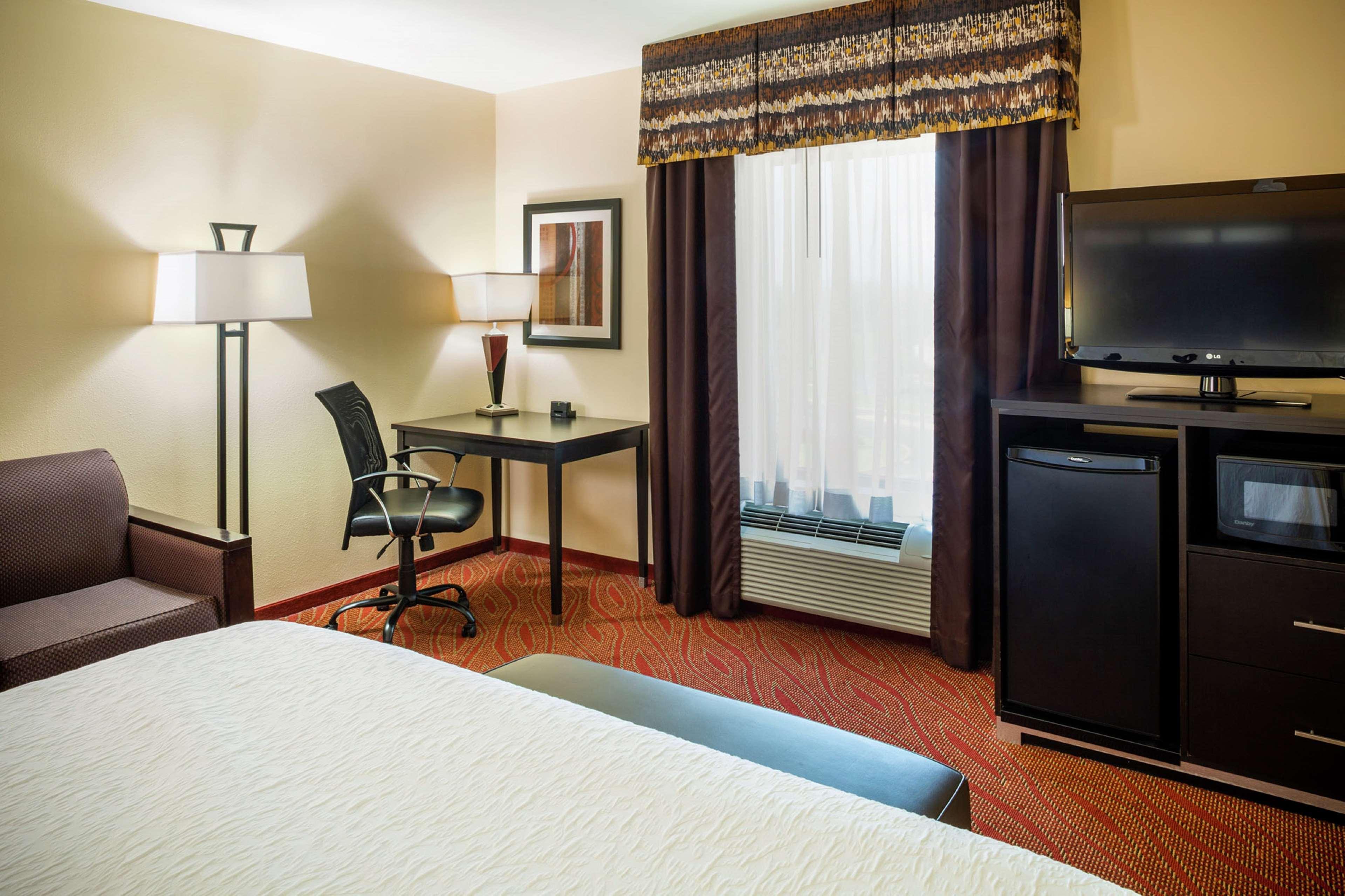 Hampton Inn Limerick Buitenkant foto