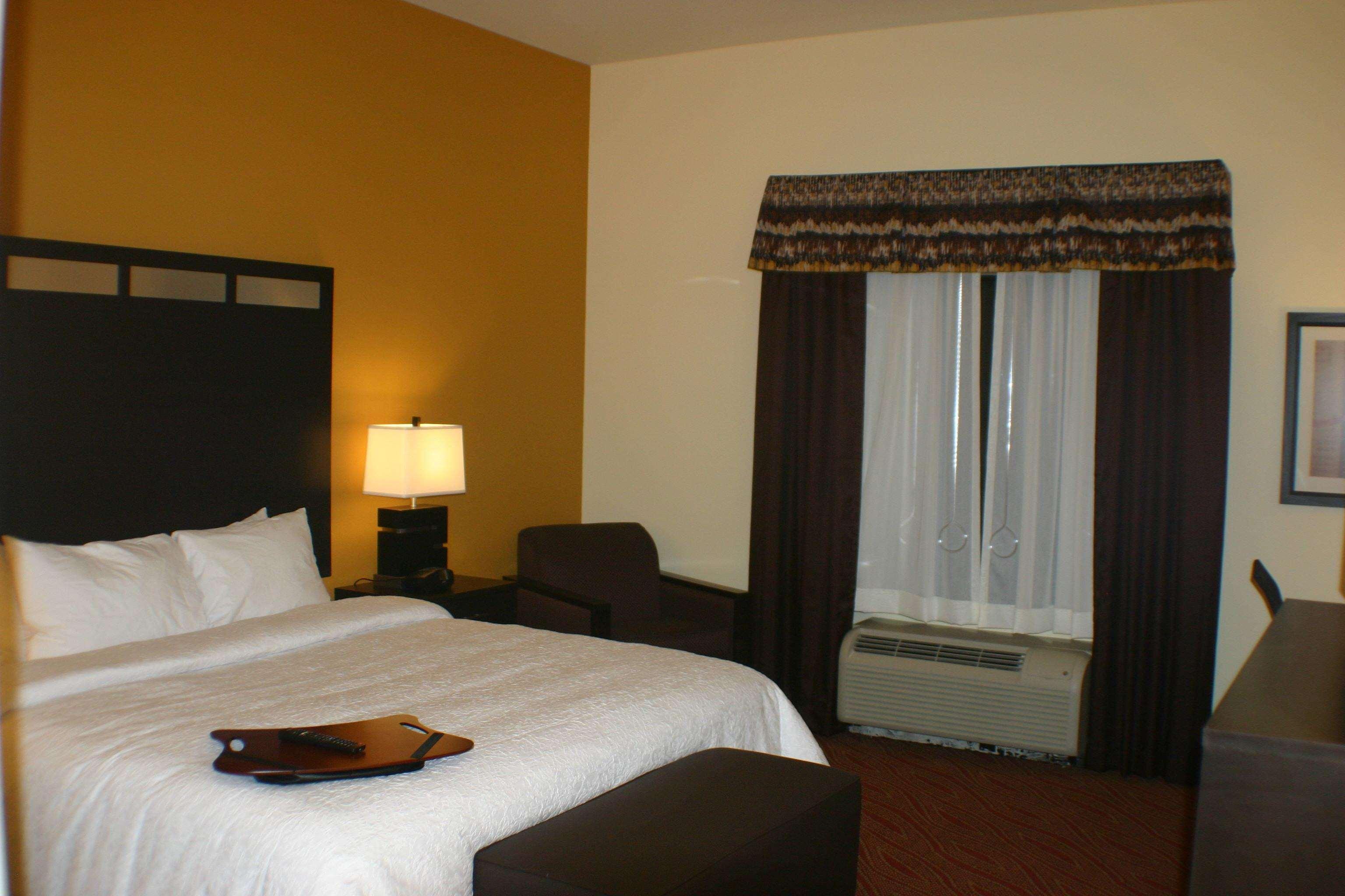 Hampton Inn Limerick Buitenkant foto