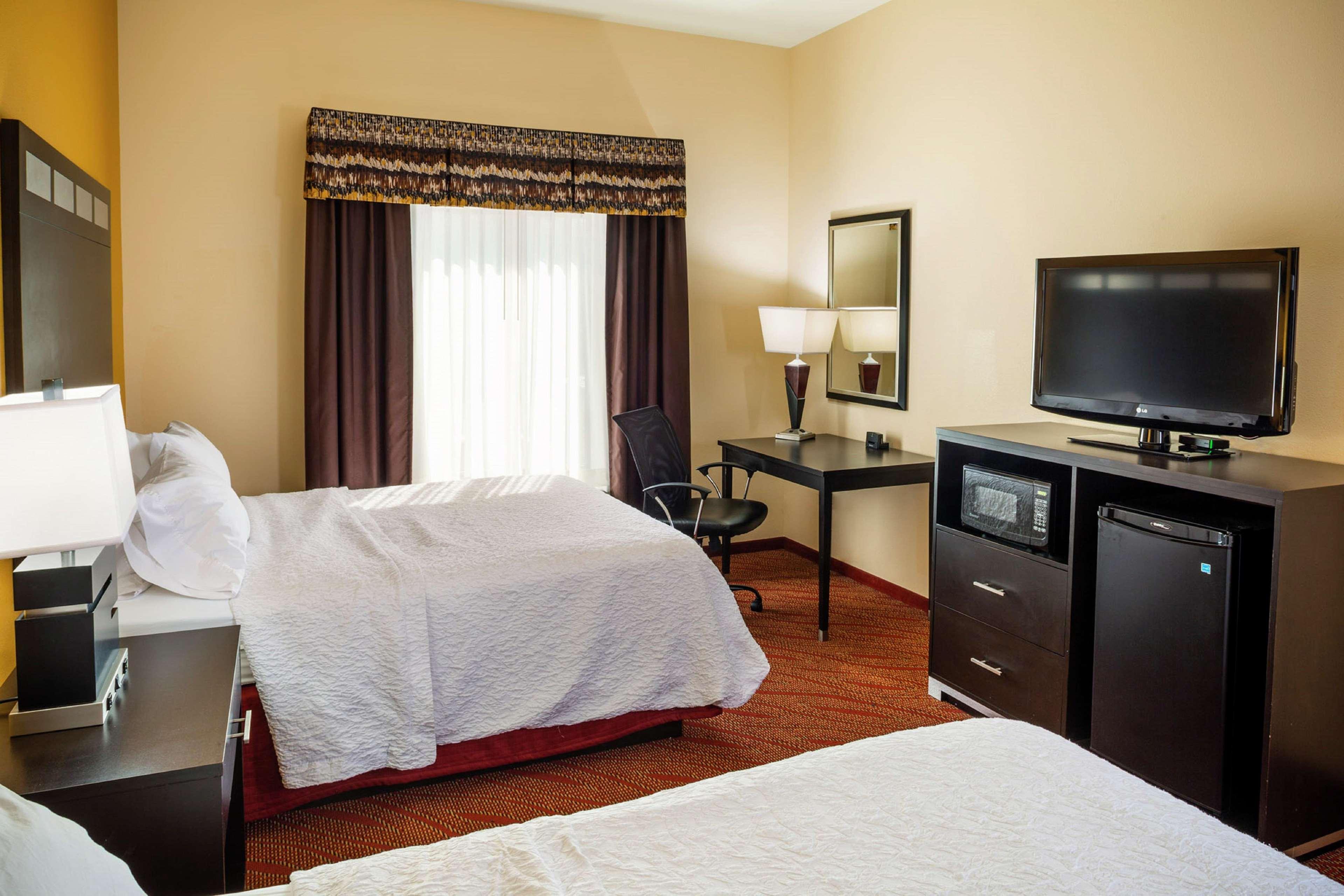 Hampton Inn Limerick Buitenkant foto