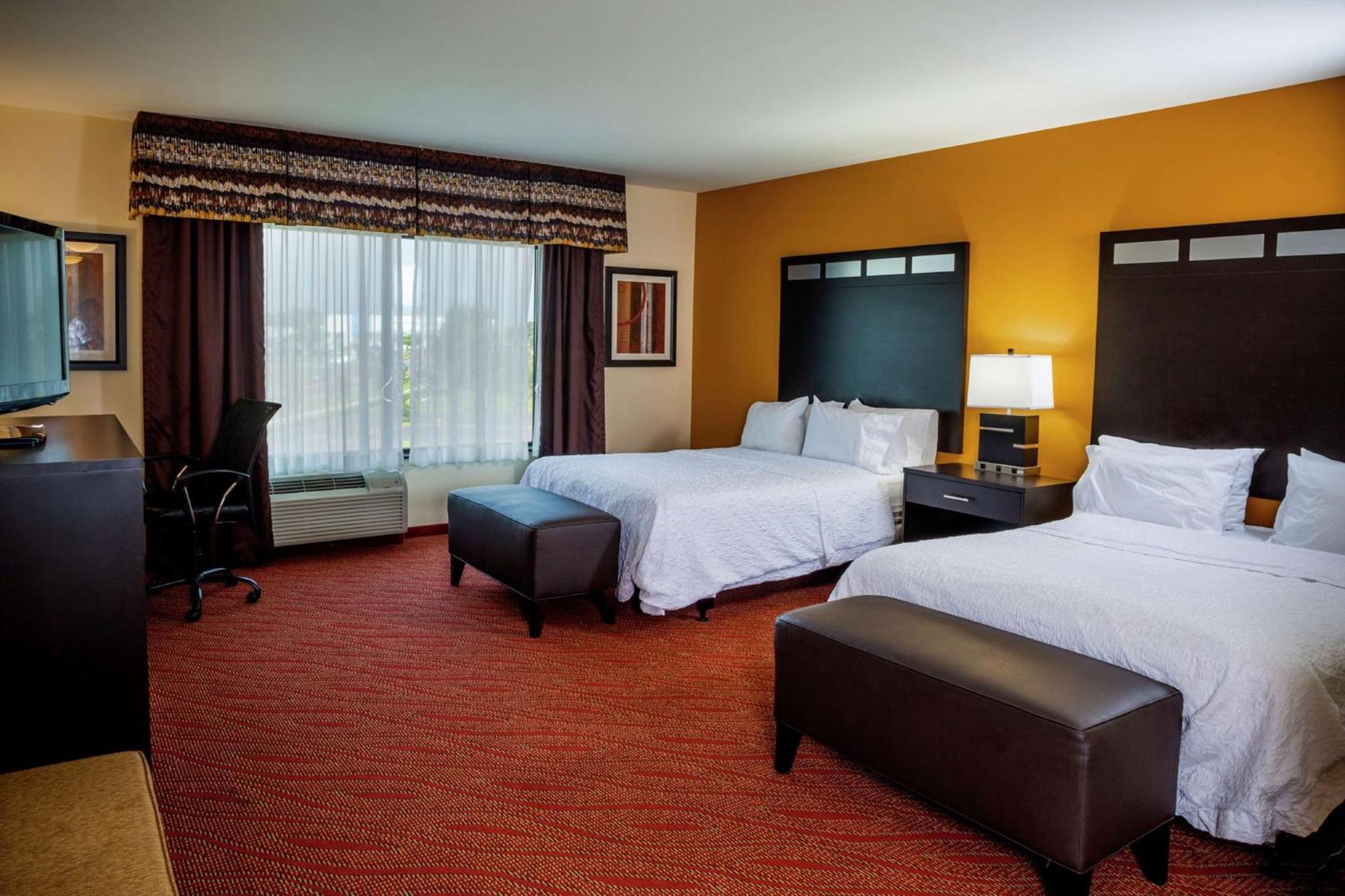Hampton Inn Limerick Buitenkant foto